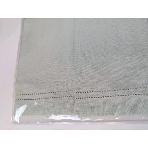 WILLIAMS-SONOMA New! HEMSTITCH 100% LINEN 4 PLACEMATS Lt Green NIP HUNGARY 14X20 - Picture 4 of 6